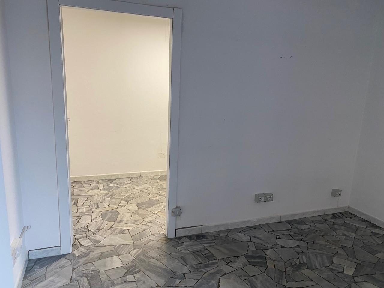 Ufficio in Via di Novoli, Firenze, {3} - Foto 2