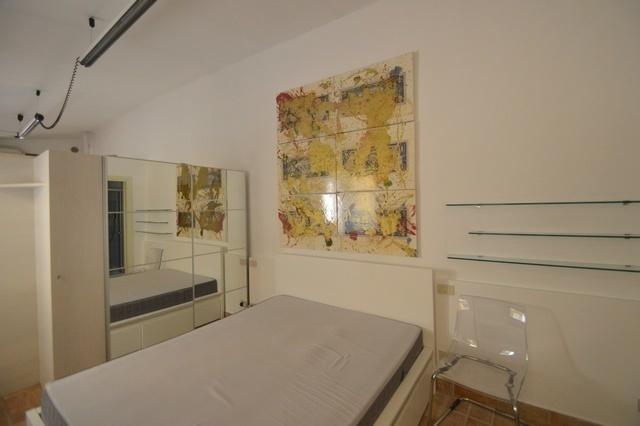 2-room flat in Piazza San Pietro in Ciel d'Oro 19, Pavia - Photo 1