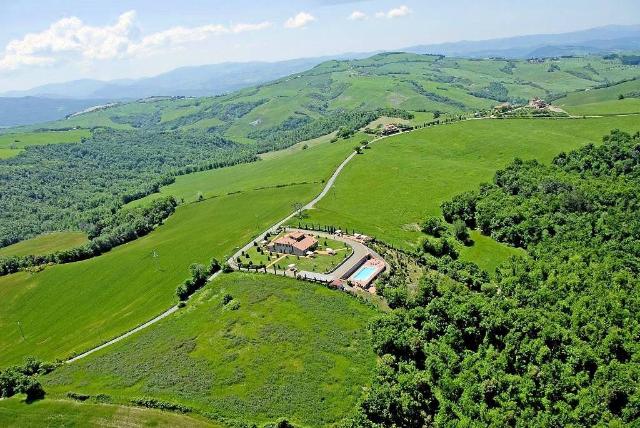 Country house or cottage, Volterra - Photo 1