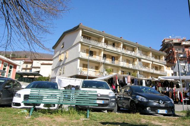 Wohnung in Piazza Maestri del Lavoro, San Marcello Piteglio - Foto 1