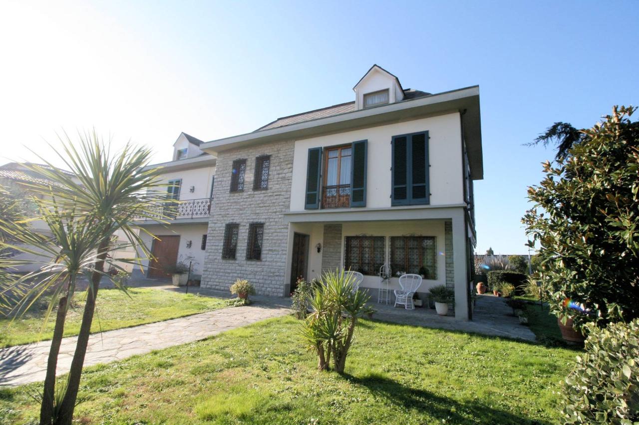 Villa in vendita a Santa Croce Sull'Arno