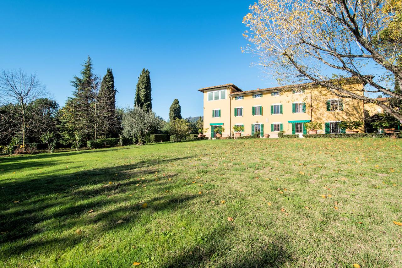 Villa in vendita a Pescia