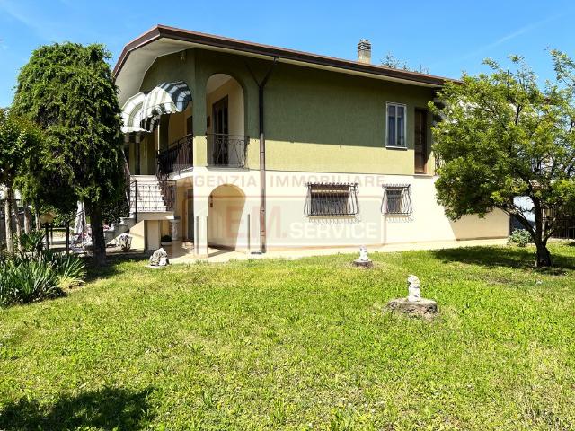 Detached house in Via Matter, Casale sul Sile - Photo 1