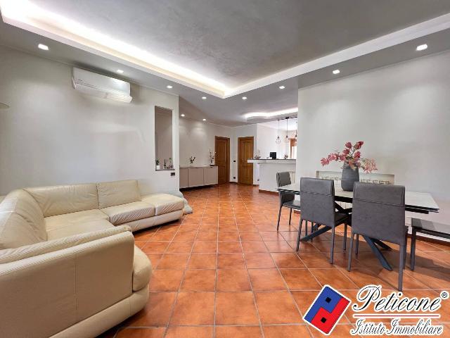 4-room flat in Via  Roma, Fondi - Photo 1