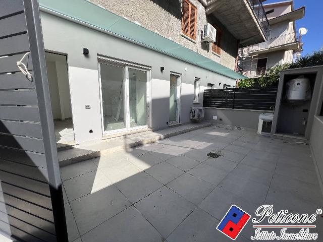 2-room flat in Via Cristoforo Colombo, Fondi - Photo 1