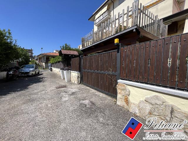 3-room flat in Via Umbria, Fondi - Photo 1