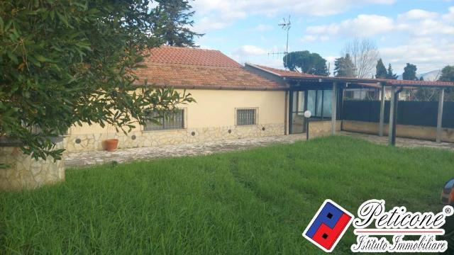 Villa in Via Sant'Anastasia, Fondi - Foto 1