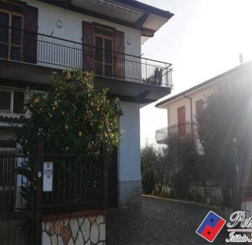 Villa in Via Vescovo, Fondi - Foto 1