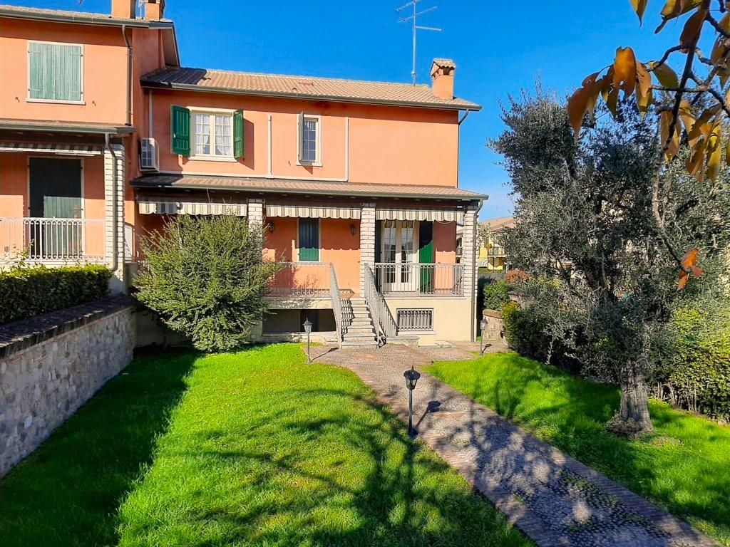 Villa a schiera in vendita a Monzambano