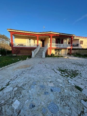 Villa in Via Vicenza, Castel Volturno - Foto 1