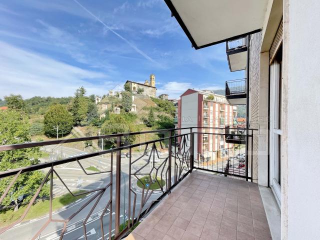 2-room flat in Via Vittorio Veneto 184, Borgosesia - Photo 1