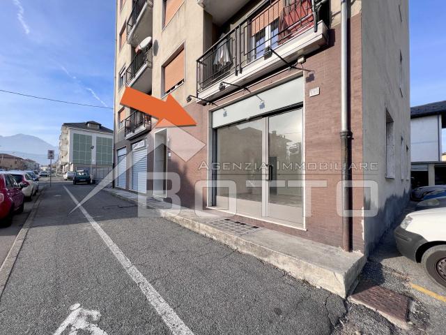 Dreizimmerwohnung in Via Vittorio Veneto 121, Borgosesia - Foto 1