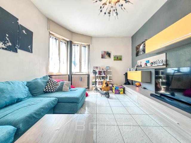 3-room flat in Via Marconi, 100, Gattinara - Photo 1