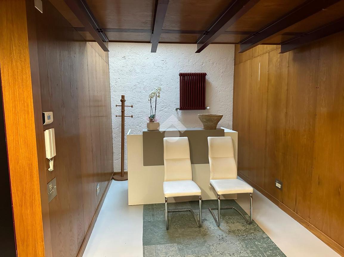 Ufficio in Quartier Firenze 89, Bassano Del Grappa, {3} - Foto 2