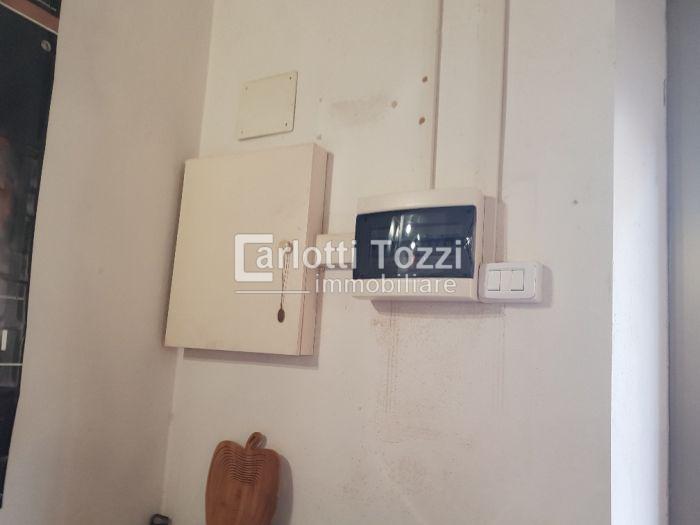 Officina in Piazza Tripoli, Grosseto - Foto 1