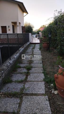 Villa plurifamiliare in Via Italia, Grosseto - Foto 1