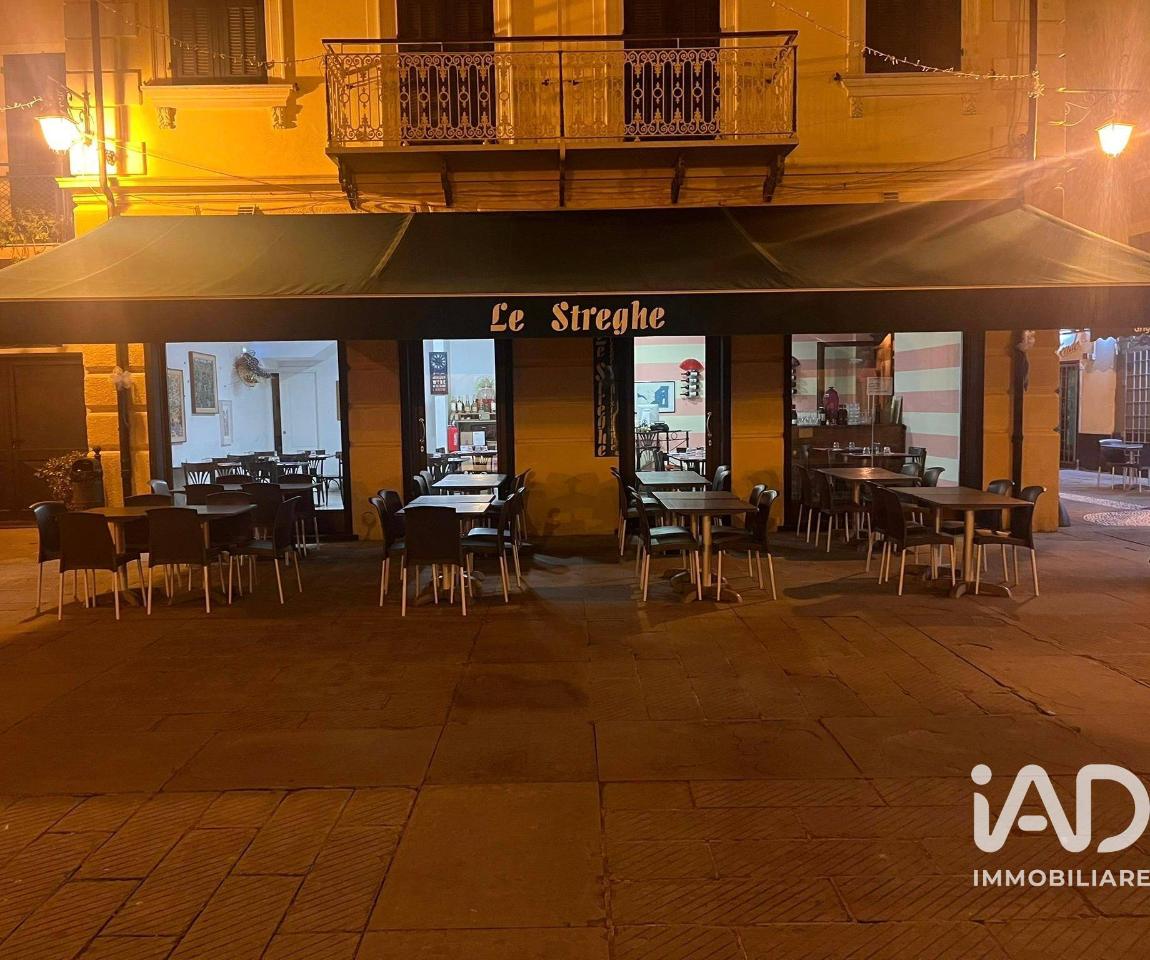 Esercizio commerciale in Via Cavour 3, Borghetto Santo Spirito, {3} - Foto 2
