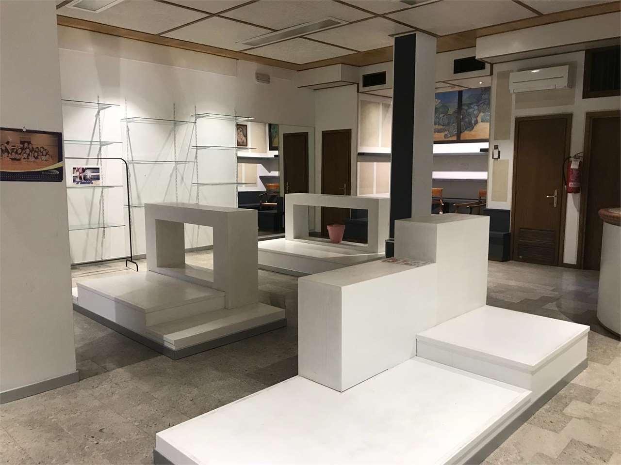 Negozio in , Conegliano - Foto 1