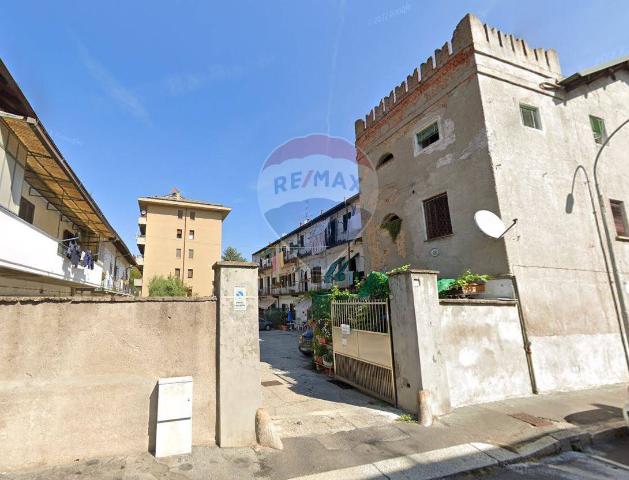 3-room flat in Via Flora 4, Legnano - Photo 1