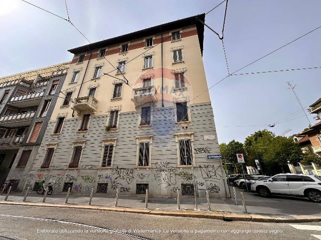 Negozio in Via Friuli, Milano - Foto 1