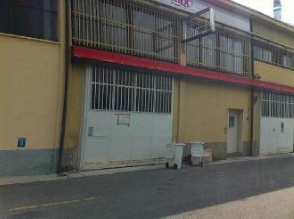Capannone in Strada Padana Superiore, Vimodrone, {3} - Foto 2
