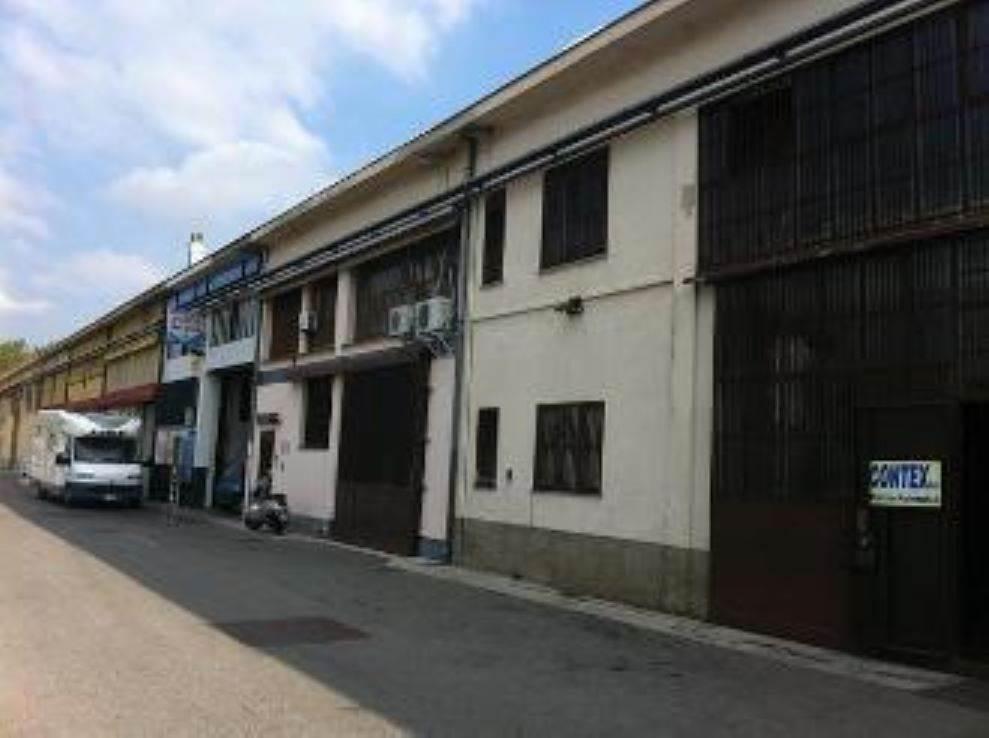 Capannone in Strada Padana Superiore, Vimodrone, {3} - Foto 1