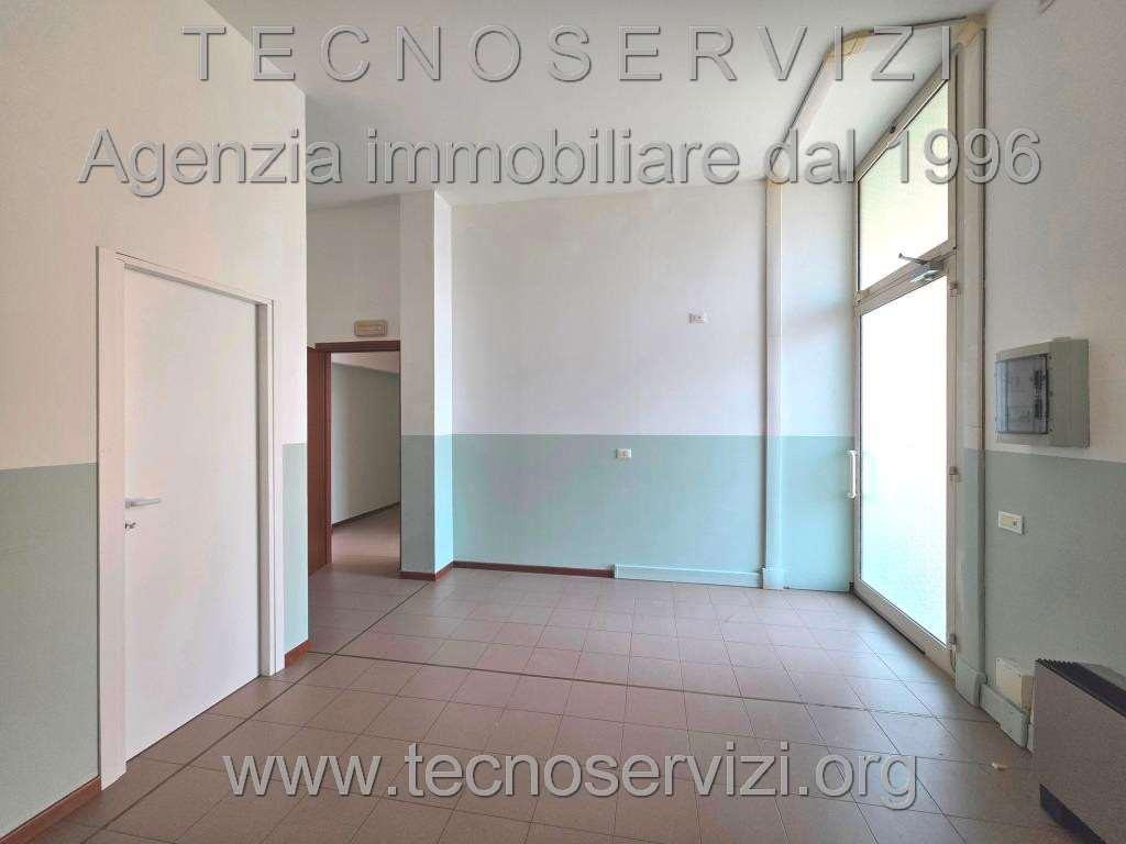 Negozio in , Savignano Sul Panaro, {3} - Foto 1