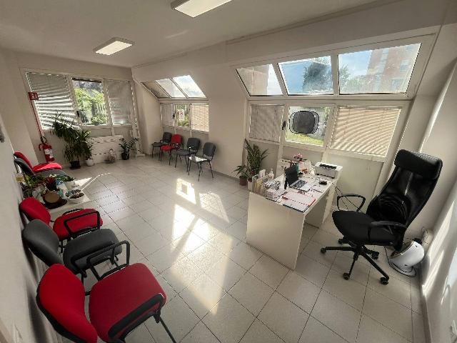 Shared office in {3}, Via Monte Giberto - Photo 1