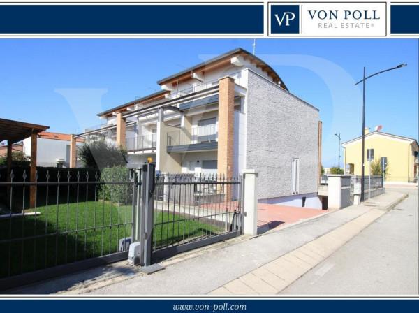 Villa plurifamiliare in vendita a Quinto Vicentino