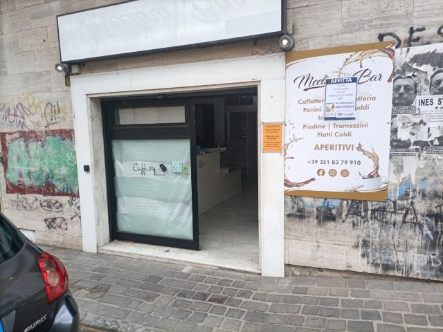 Geschäft in Via Alessandro Turco  73, Catanzaro - Foto 1