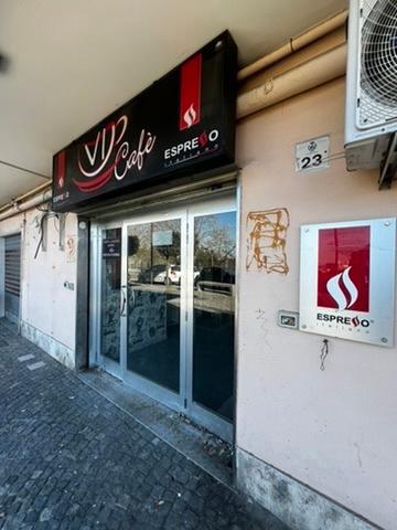Negozio in Via Guerra  23, San Giorgio A Cremano, {3} - Foto 2