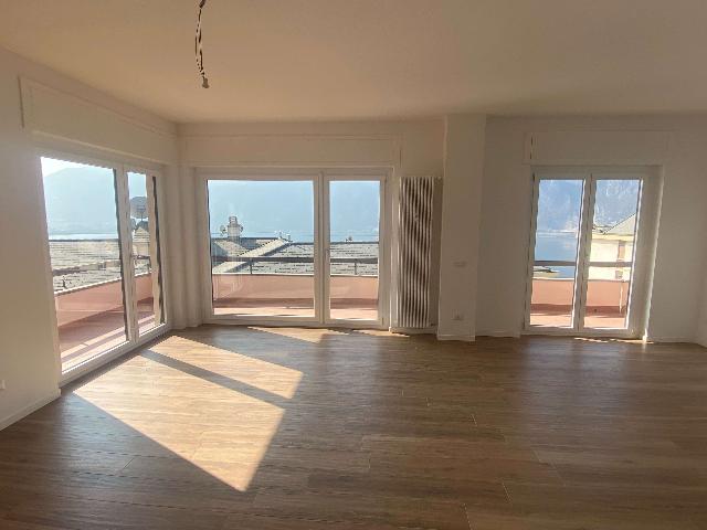 4-room flat in Via Cavernago  13, Campione d'Italia - Photo 1