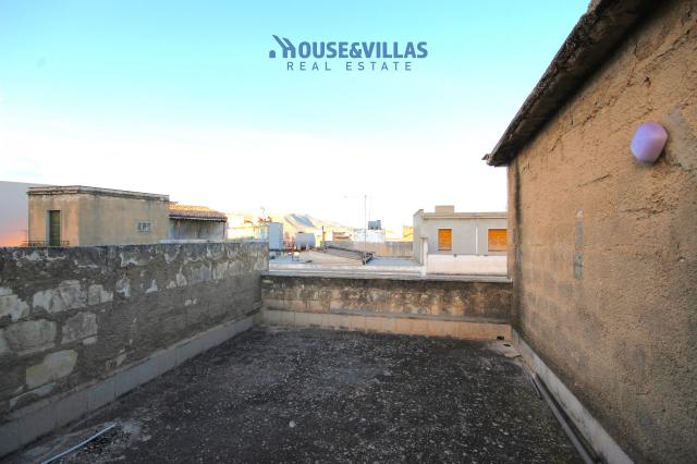 Detached house in Via Mameli, Avola - Photo 1