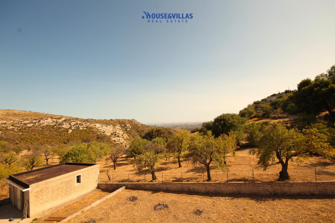 casa indipendente in vendita a Noto in zona San Corrado di Fuori