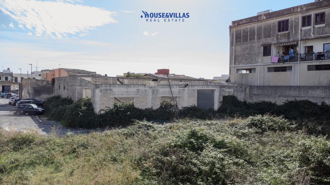 Magazzino in Via Siracusa, Avola, {3} - Foto 2
