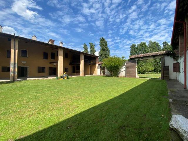 Country house or cottage, Montichiari - Photo 1