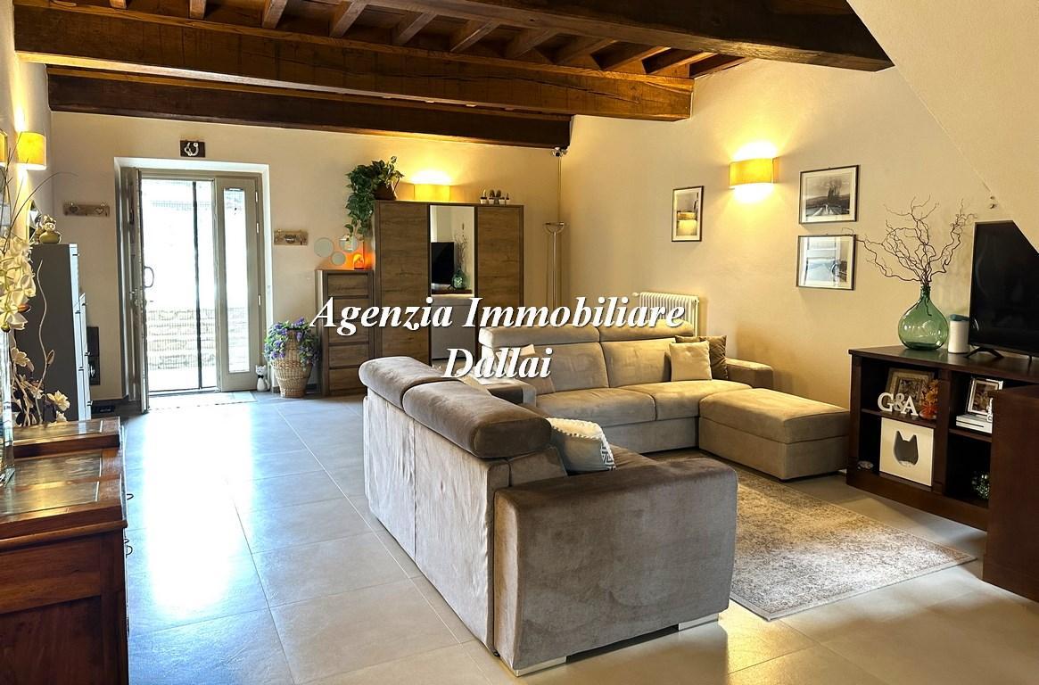Villa quadrifamiliare in vendita a Scarperia e San Piero