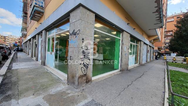 Negozio in Via Ovidio 25, Pomezia - Foto 1