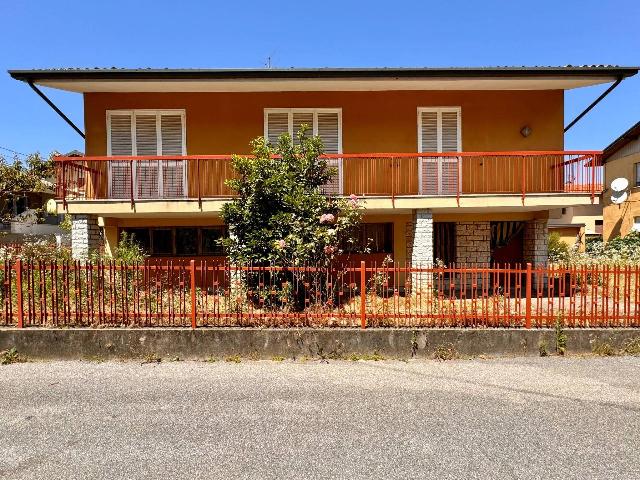 Villa in Via Peschiera 4, Desenzano del Garda - Foto 1