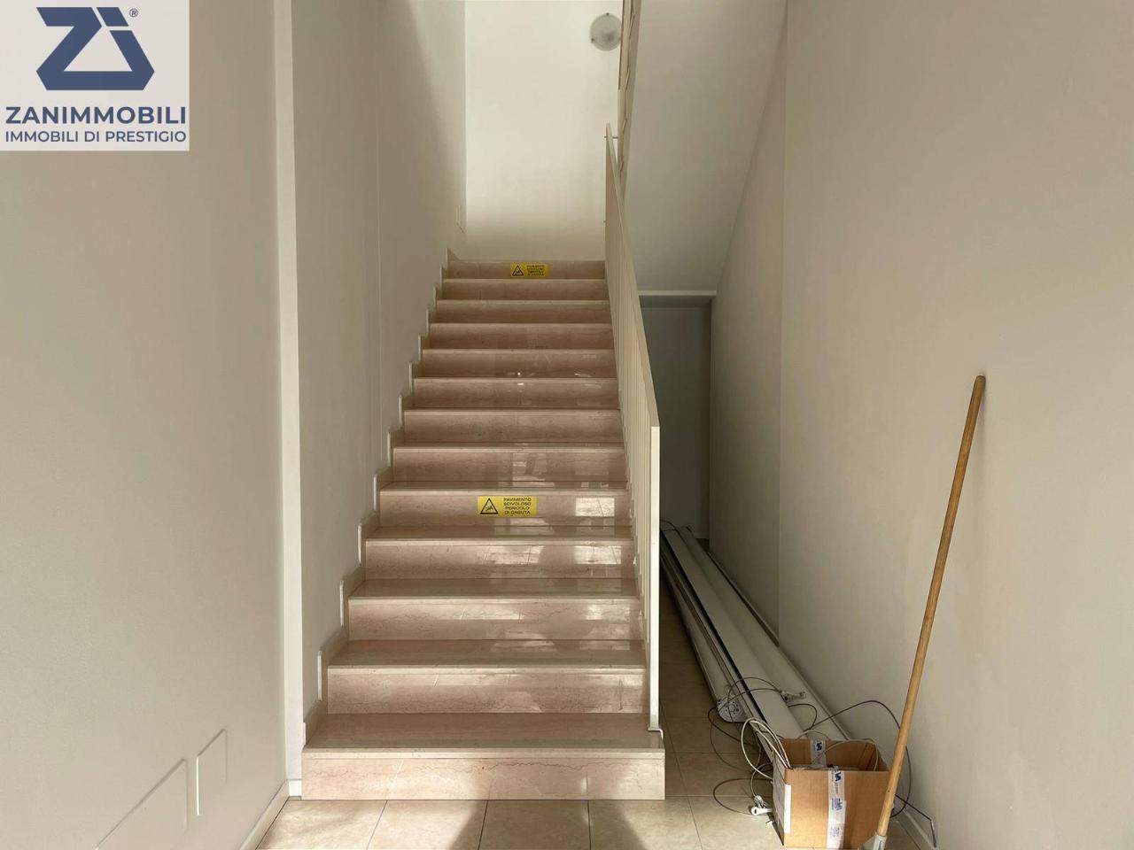Ufficio in Borgo Treviso, Castelfranco Veneto, {3} - Foto 2