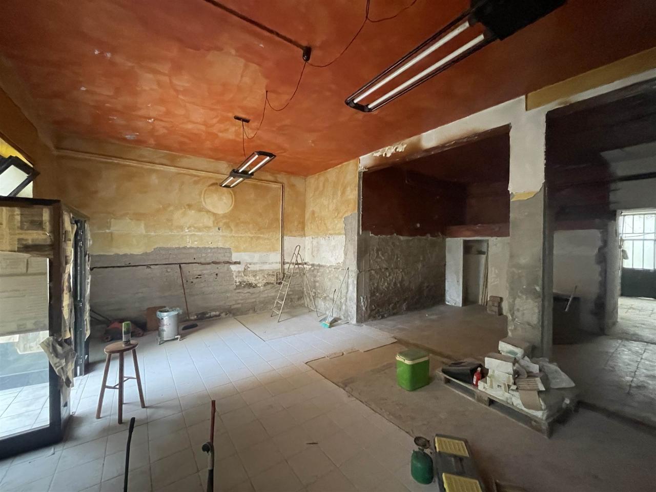 Laboratorio in , Grosseto, {3} - Foto 2
