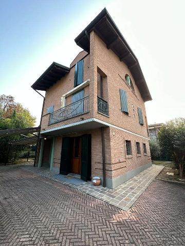 Single-family villa, Modena - Photo 1