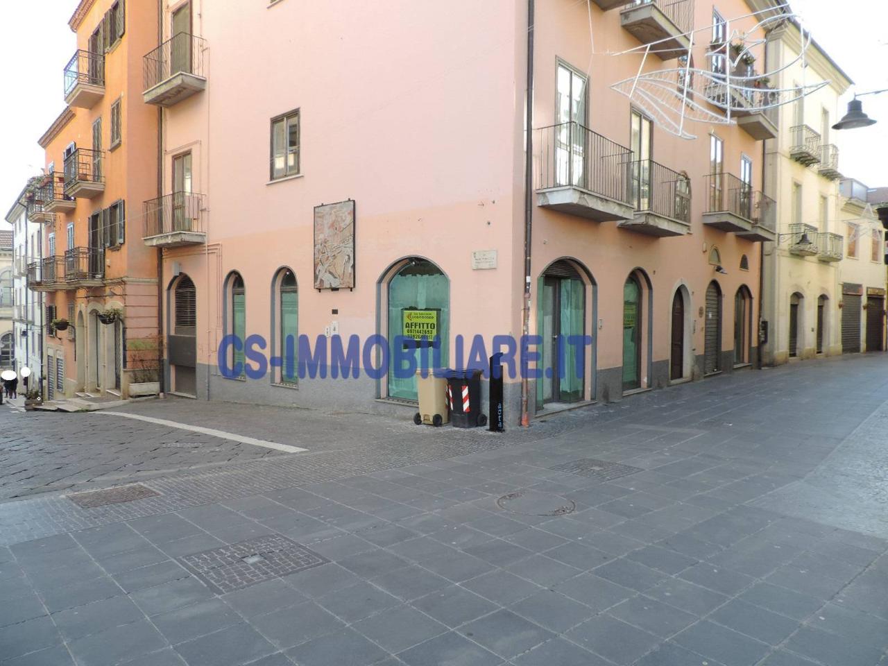 Negozio in Via Pretoria, Potenza - Foto 1