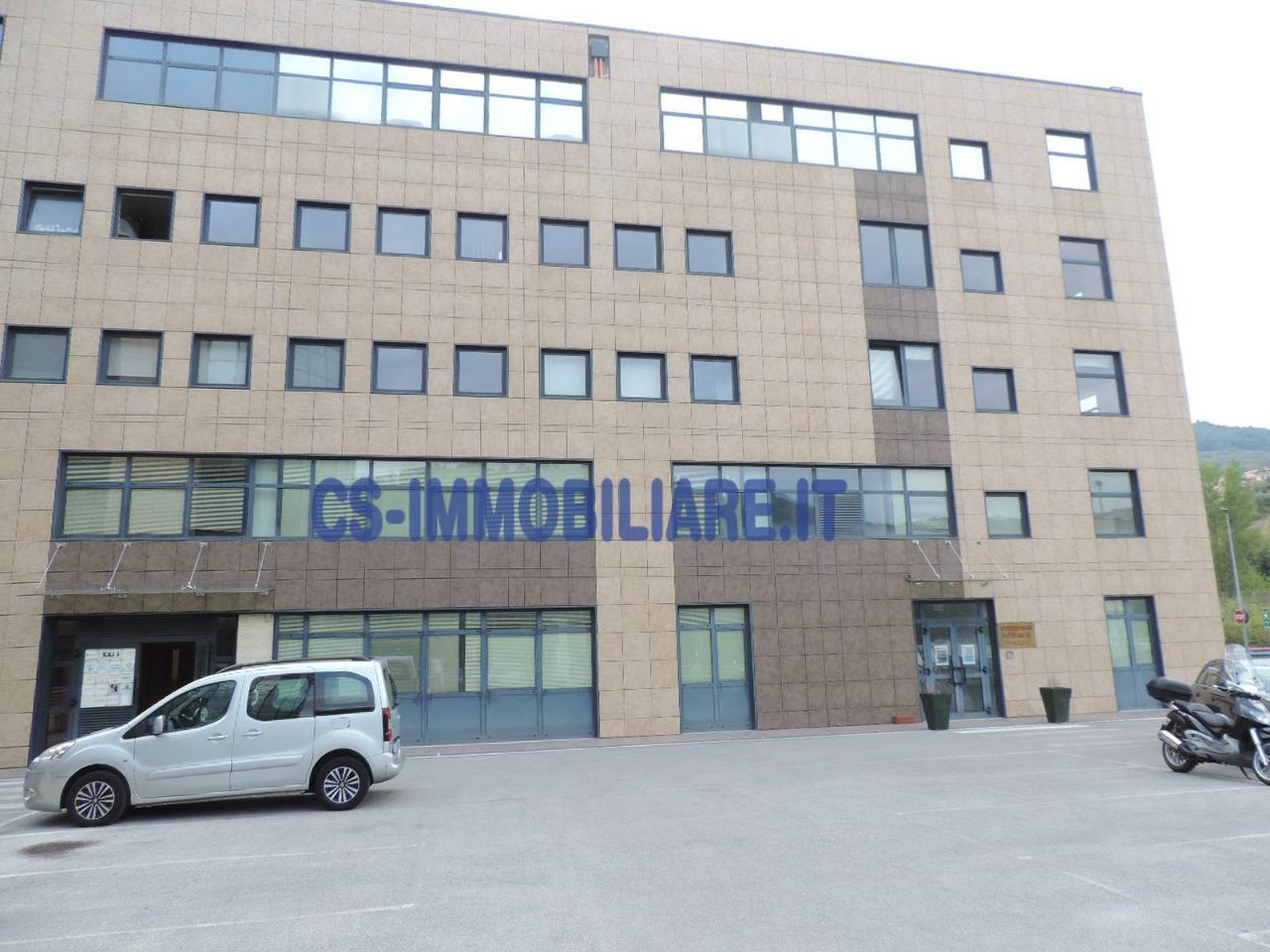 Ufficio in Via della Tecnica, Potenza - Foto 1