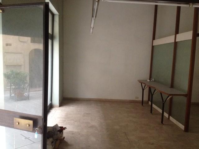 Negozio in , Citta' Di Castello, {3} - Foto 2