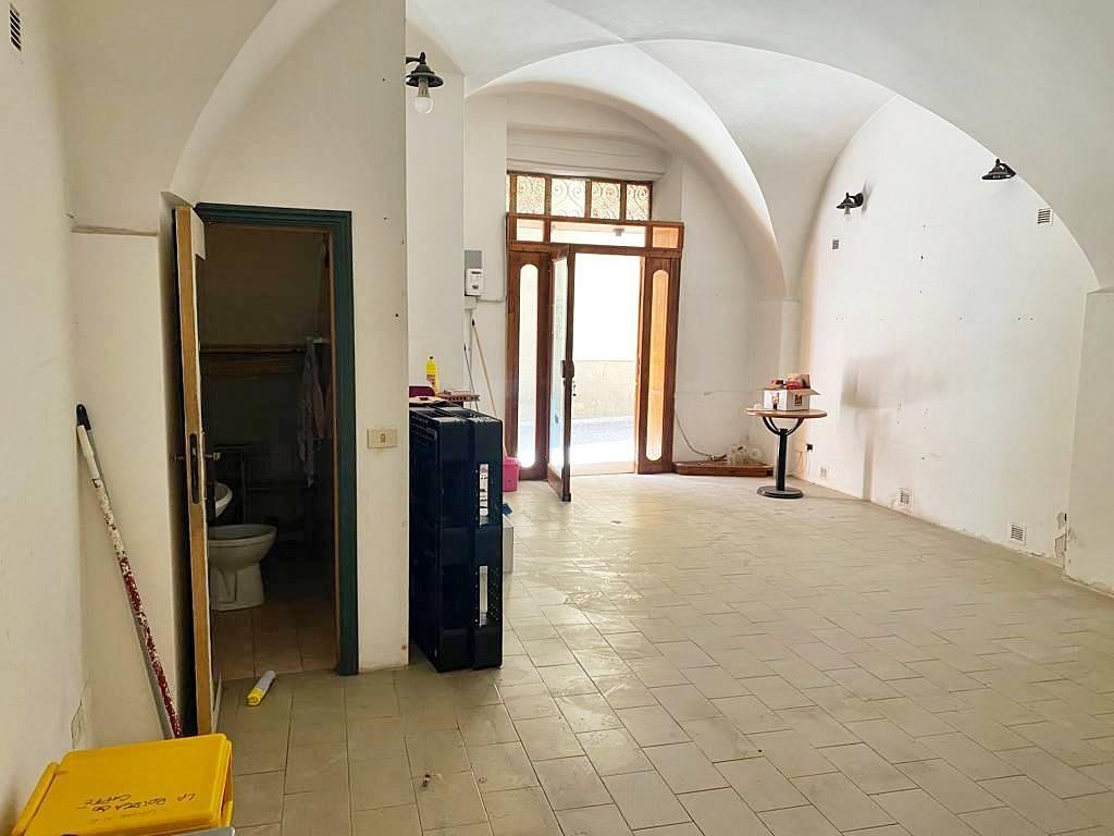 Negozio in , Citta' Di Castello, {3} - Foto 2