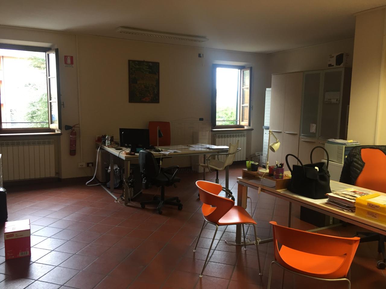 Ufficio in affitto a Capannori