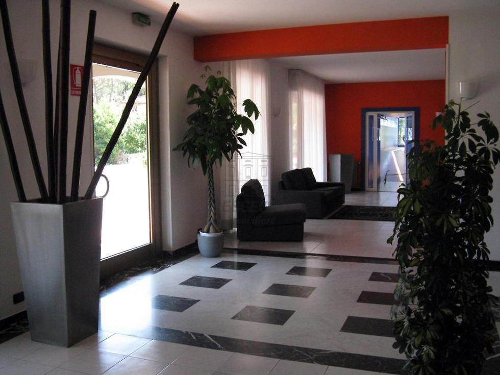 Hotel in Viale Giovanni Pacini 115, Lucca, {3} - Foto 2
