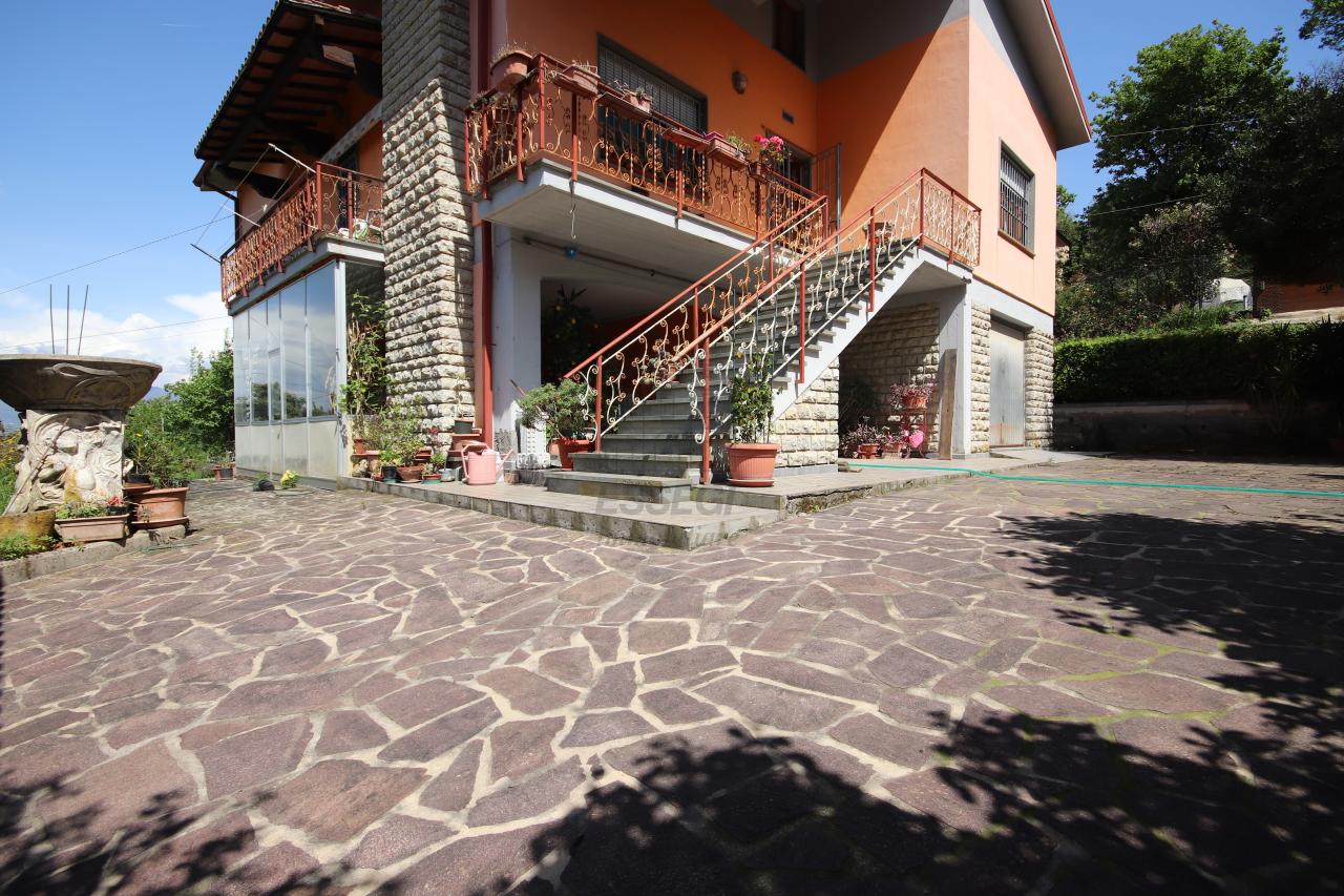 casa indipendente in vendita a Capannori