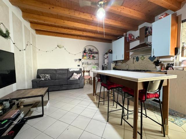 2-room flat in Via C. Cavour 49, Calcinato - Photo 1